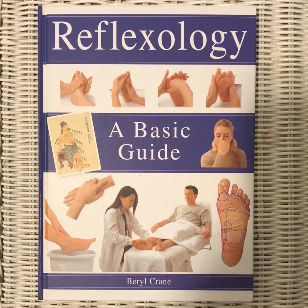 Reflexology A Basic Guide Illustrated Book by Beryl Crane EUC w/ Body Maps 1999